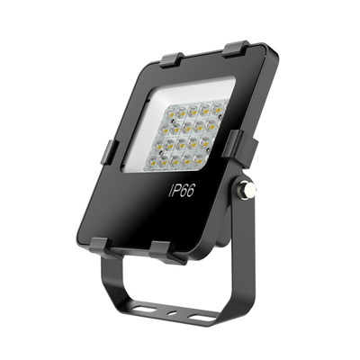 Flut-Licht-schwarzer Aluminium-Überspannungsschutz 6KV IP66 3000k 4000k 6500k 30 Watt-LED